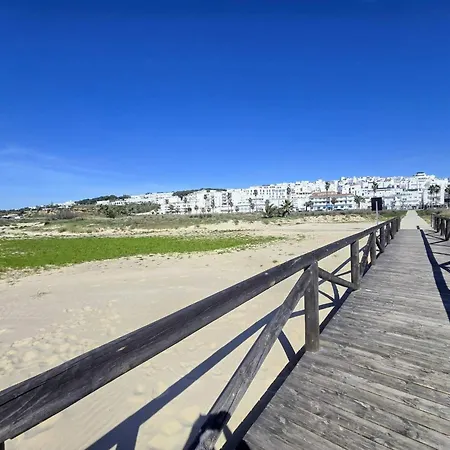 Junto Al Mar En El Centro De Conil Conil De La Frontera