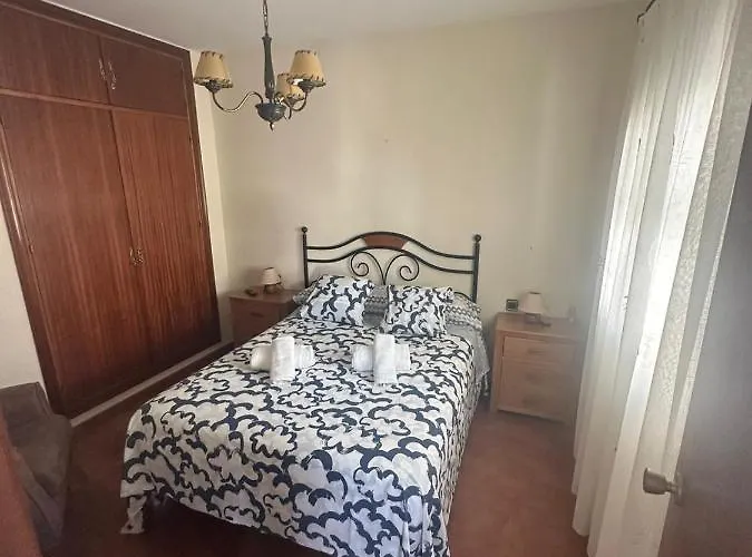 Junto Al Mar En El Centro De Conil Apartamento *